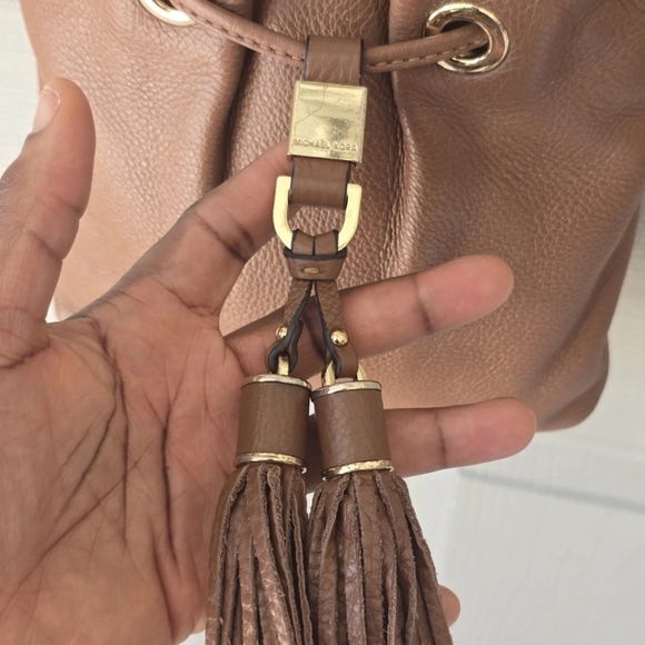 Michael Kors Leather Crossbody Bag Women's Brown Pebble Tassels Logo Small - Picture 6 of 13